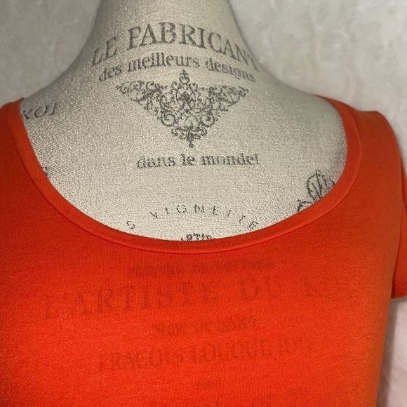 WOMENS LOFT BASIC SCOOP NECK TEE IN SMALL - Picture 2 of 7